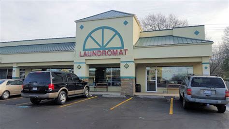 Huebsch Location Pin CL0038. . Lees summit laundromat